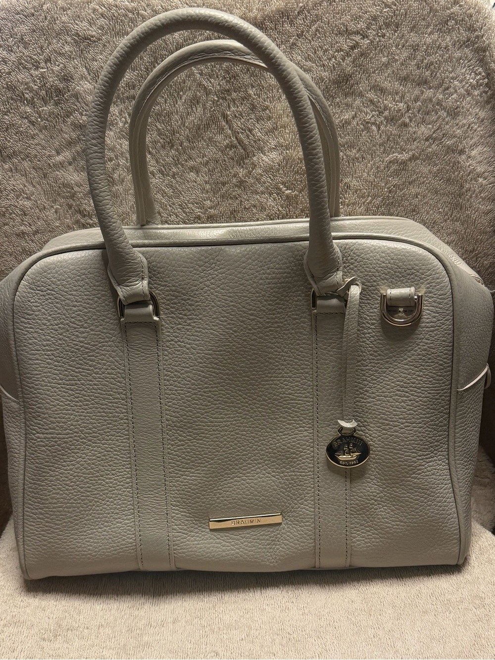 Structured Women’s Satchel in Light Gray with Gold Accent